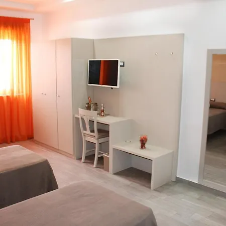 Otel Cesirja 3*